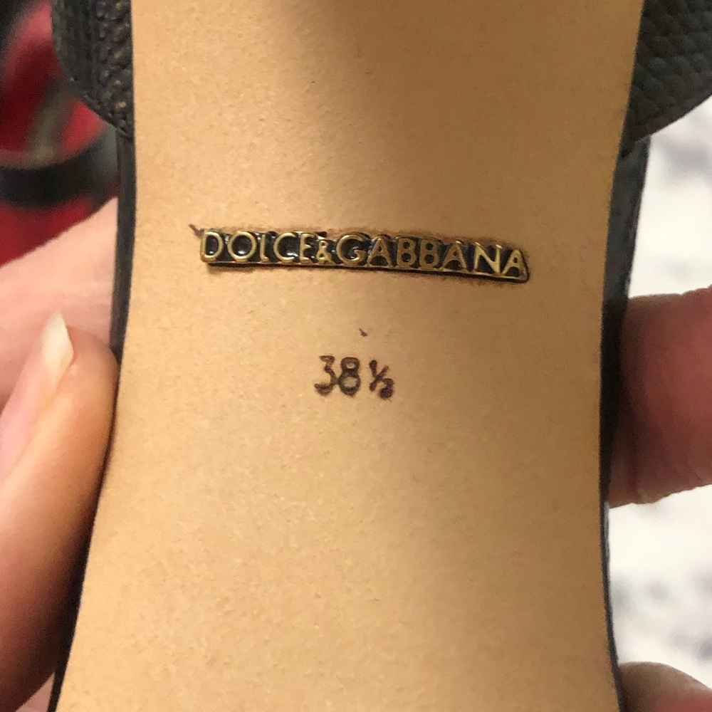 Dolce & Gabbana Embossed Leather Heels - Picture 9 of 16